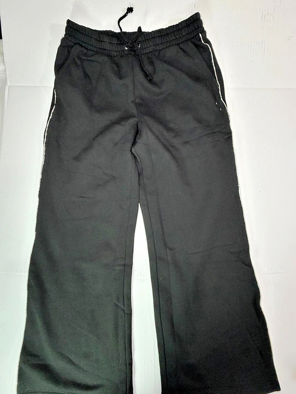 Victoria’s Secret On Point Wide Leg Track Pants in Black Large NWT